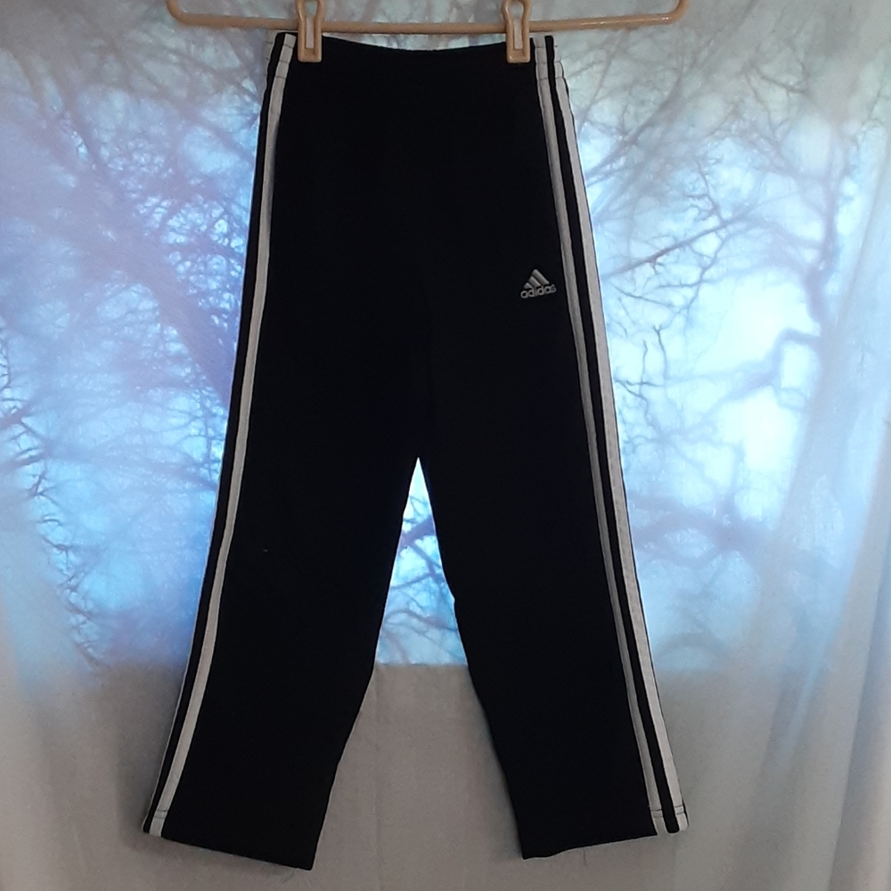 Kids athletic pants